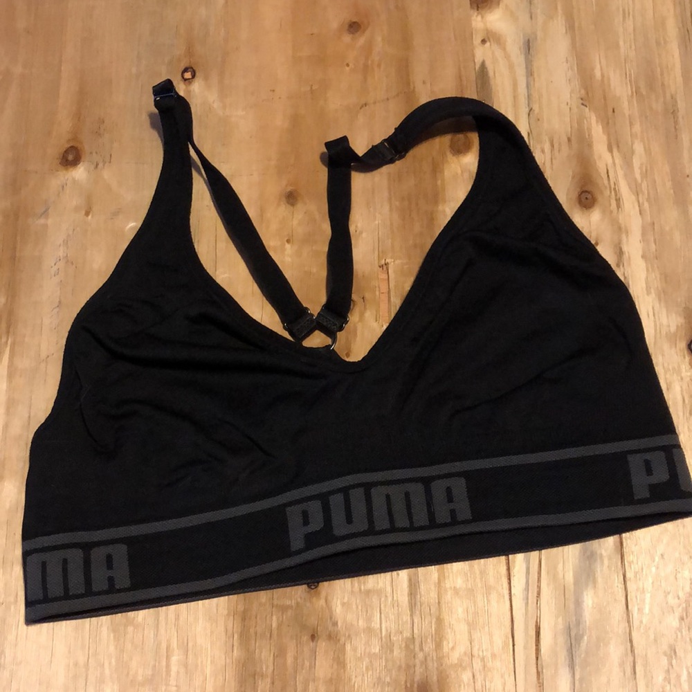 Puma Racerback Sports Bra in Black with Grey Logo Size Large